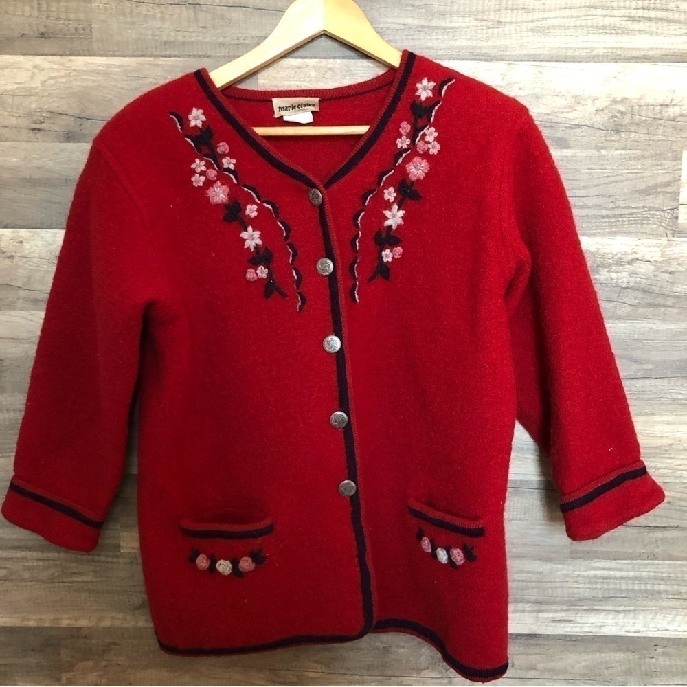 Vintage Cottagecore Red Embroidered Floral Wool Cozy Cardigan Jacket Small